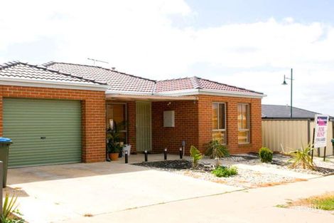 Property photo of 2/9 Halladale Avenue Wyndham Vale VIC 3024