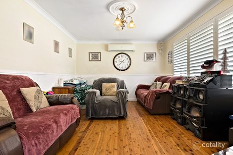 Property photo of 41 Macleay Street Bradbury NSW 2560