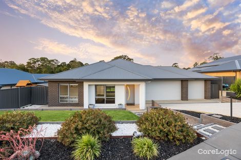 Property photo of 21 Macquarie Parade Meadows SA 5201