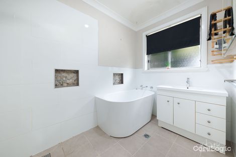 Property photo of 397 Gayview Crescent Lavington NSW 2641