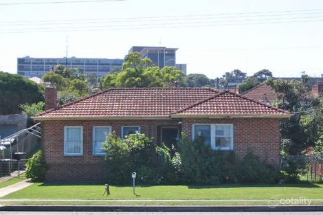 154 Northcliffe Dr, Warrawong, NSW 2502