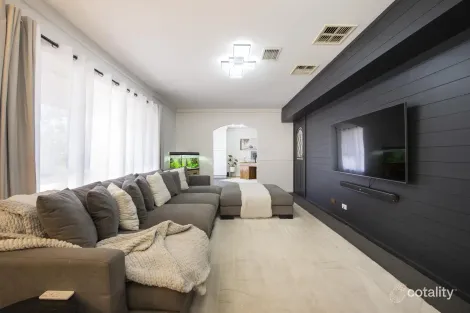 12 Phillis St, Port Pirie South, SA 5540