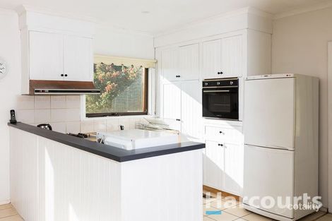 Property photo of 28 Sunline Avenue Noble Park North VIC 3174