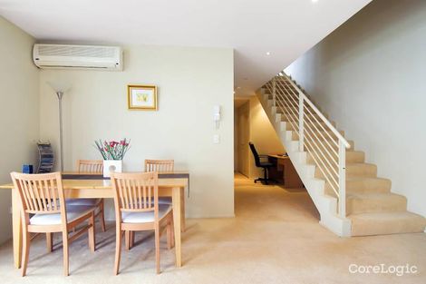 Property photo of 9/24 Sturdee Parade Dee Why NSW 2099