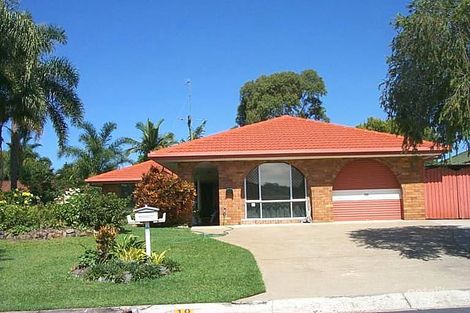 10 Foreshore Cl, Elanora, QLD 4221