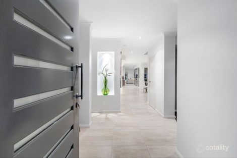 Property photo of 16 Martinique Mews Hillarys WA 6025