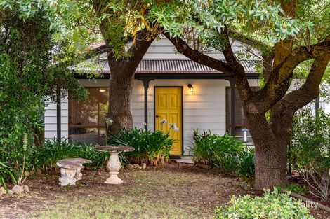 Property photo of 16 Osterley Avenue Bridgewater SA 5155