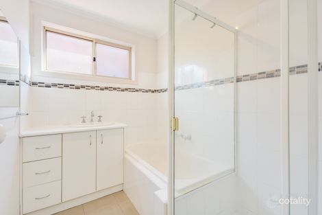 Property photo of 2/21 Deutgam Street Werribee VIC 3030