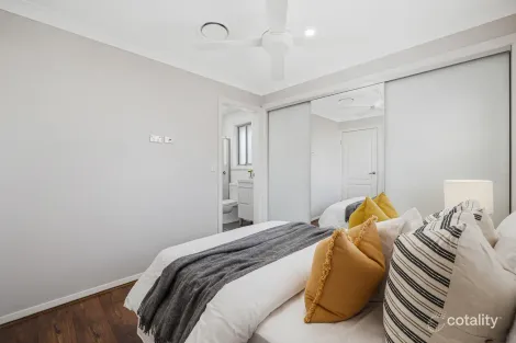 Property photo of 2/166-170 Targo Road Girraween NSW 2145