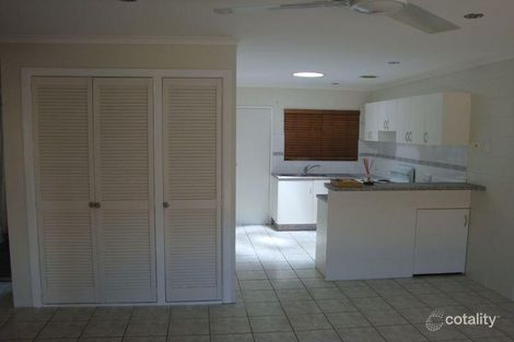 2/2-8 Winkworth St, Bungalow, QLD 4870