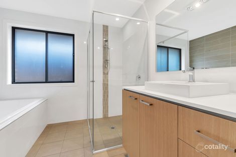 Property photo of 25 Tupman Street Spring Farm NSW 2570