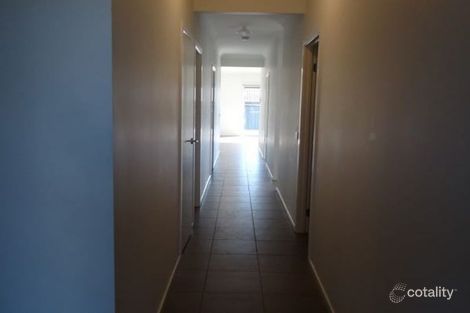 Property photo of 22 Muir Way Mernda VIC 3754