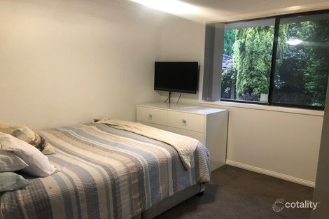 Property photo of 15 Grenache Place Eschol Park NSW 2558