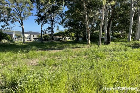 Property photo of 16 Zephyr Street Russell Island QLD 4184