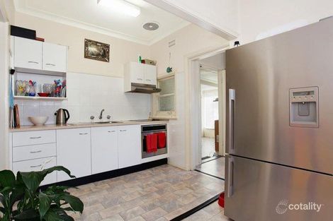 Property photo of 18 Thompson Street Belmont South NSW 2280