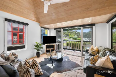 Property photo of 14/22-28 Mountjoy Parade Lorne VIC 3232