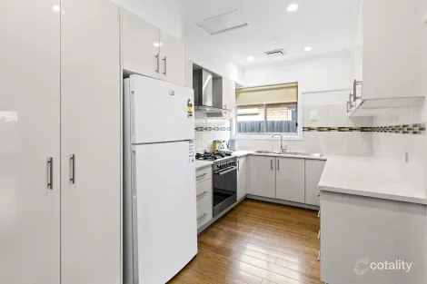 Property photo of 206 Parer Road Airport West VIC 3042