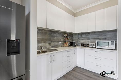 Property photo of 3 Adderley Place Lang Lang VIC 3984