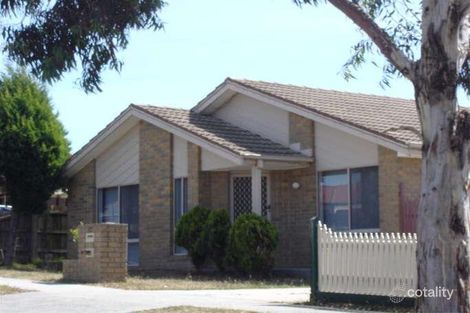 Property photo of 32 Ralph Crescent Hampton Park VIC 3976