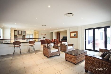 Property photo of 19 Lakeside Circuit Dubbo NSW 2830