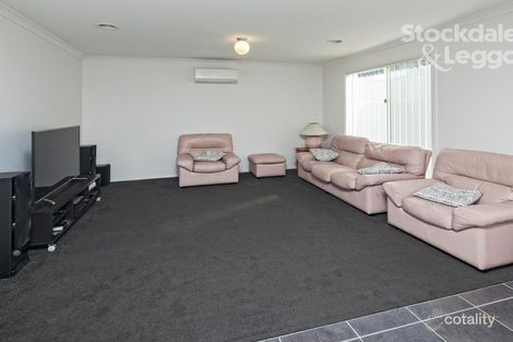Property photo of 27 Newcastle Way Langwarrin VIC 3910