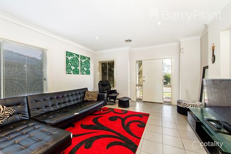 Property photo of 4 Foxdale Place Cairnlea VIC 3023