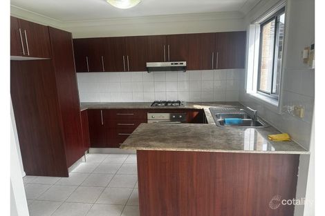 Property photo of 16/10-12 Yerona Street Prestons NSW 2170