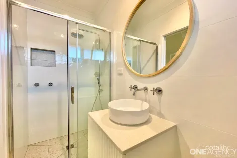 Property photo of 3 Bendock Court Traralgon VIC 3844