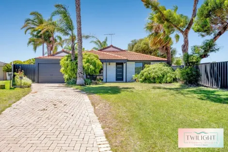 Property photo of 4 Eagle Mews Cooloongup WA 6168