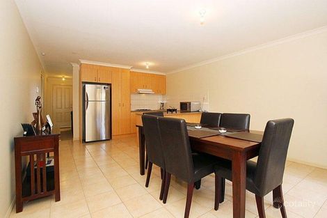 Property photo of 10/28-36 Ozzimo Drive Hillside VIC 3037
