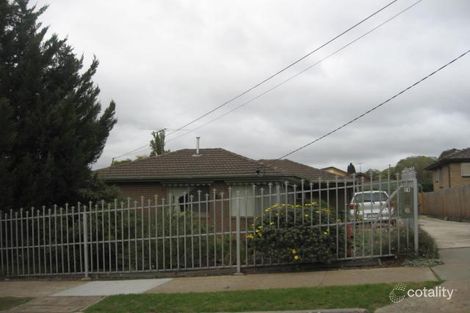 24 Fairbank Ave, Gladstone Park, VIC 3043