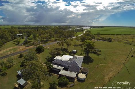 10 Baillies Rd, Moore Park Beach, QLD 4670