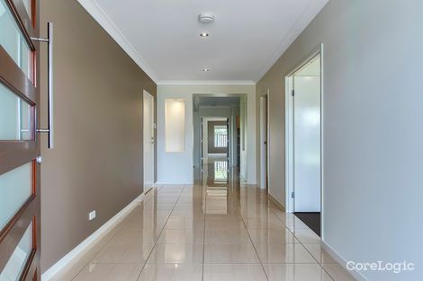Property photo of 31 Apulia Place Bridgeman Downs QLD 4035