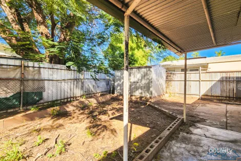 4/36 Flynn St, Mornington, QLD 4825