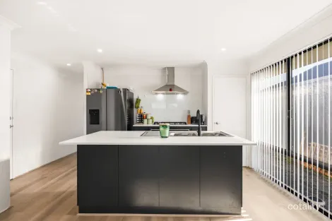 Property photo of 8 Tablelands Drive Baldivis WA 6171