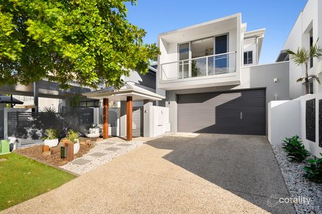Property photo of 35 Harbourvue Court Helensvale QLD 4212