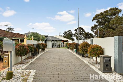 Property photo of 27 Lakes Crescent South Yunderup WA 6208