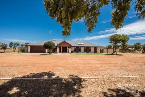 Property photo of 70 Eastlyn Drive Deepdale WA 6532