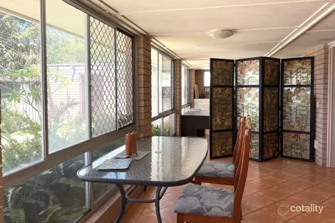 57 Vatakoula Pde, Mermaid Waters, QLD 4218