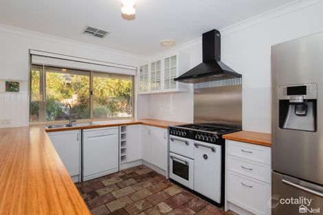 Property photo of 2 Birdup Close Kelmscott WA 6111
