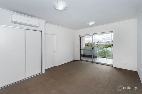 Property photo of 16/2 Royston Link Butler WA 6036