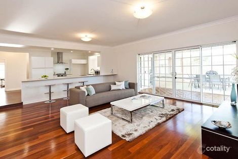 32a Fifth Ave, Shoalwater, WA 6169