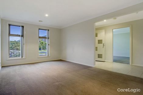 Property photo of 2 Dargy Amble Point Cook VIC 3030