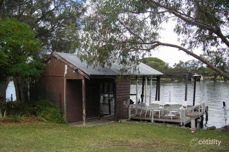 Property photo of 114 Culeenup Road North Yunderup WA 6208