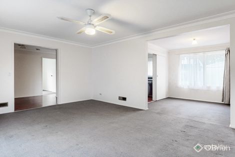 Property photo of 2 Damian Court Cranbourne VIC 3977