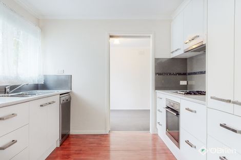 Property photo of 2 Damian Court Cranbourne VIC 3977