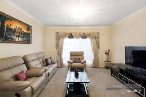 Property photo of 5 Darlington Street Keysborough VIC 3173