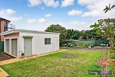 Property photo of 26 Narani Crescent Earlwood NSW 2206