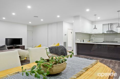 Property photo of 2/11 Simpson Road Ferntree Gully VIC 3156