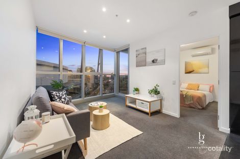 Property photo of 2304/231-245 Harbour Esplanade Docklands VIC 3008